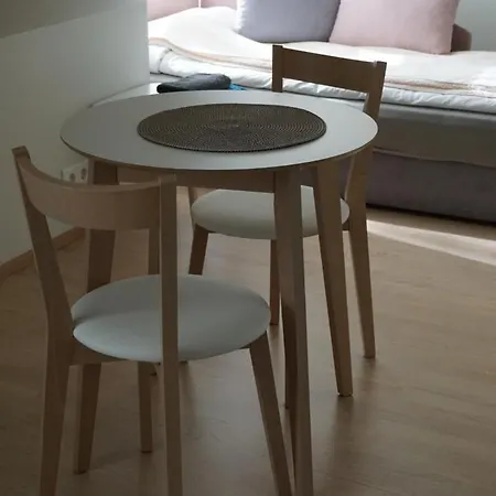 Hommiku شقة بارنو